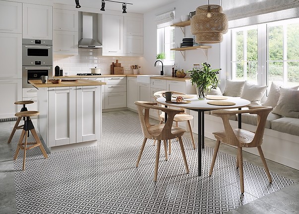 Stylowa kuchnia z kolekcją płytek Patchwork Vertigo