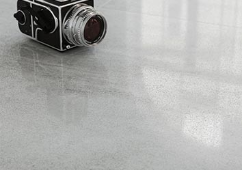 Płytki szare polerowane