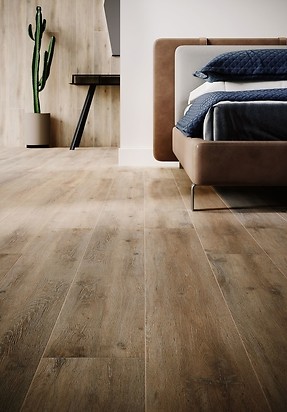 Zróżnicowana kolorystyka i struktura płytek drewnopodobnych 6