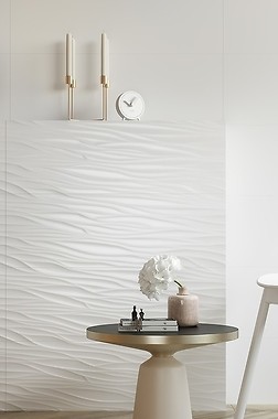 Co położyć na ściany w przedpokoju – farba, a może płytki?