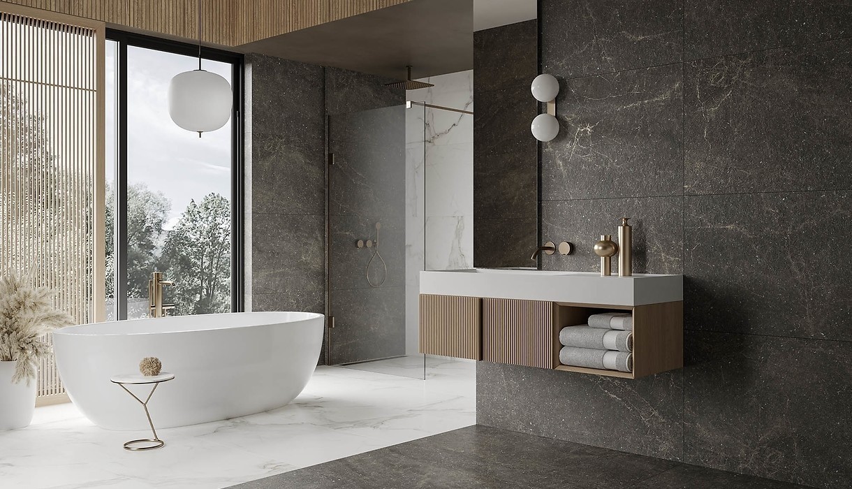 Połączenie białego i czarnego marmuru w łazience