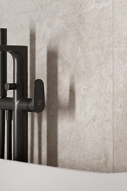 Z czym połączyć kamień na ścianie?