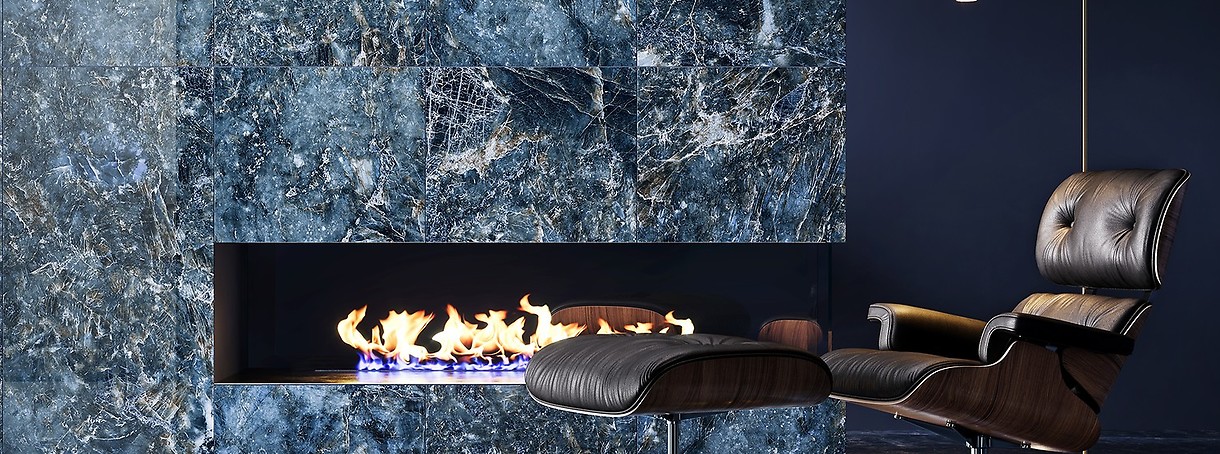 Jakie płytki do salonu z kominkiem? 1